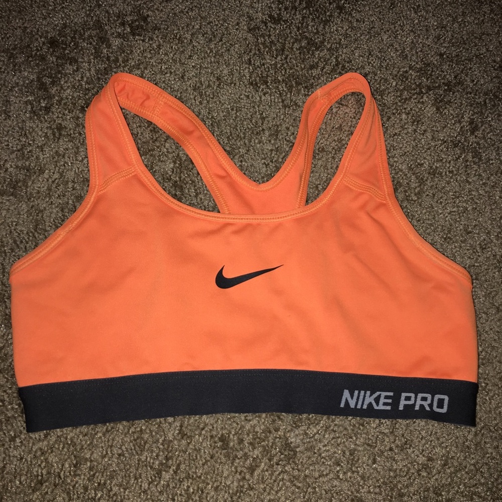 Nike pro sports bra!